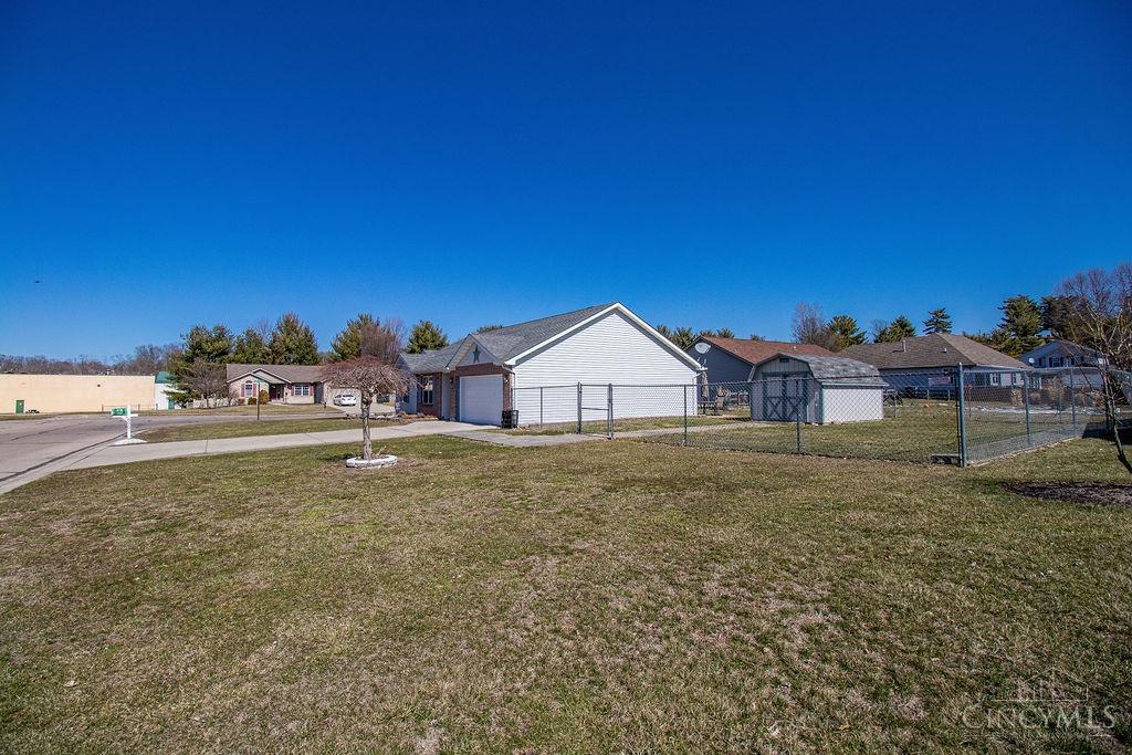 105 Meeker Lane, Monroe, Ohio image 5
