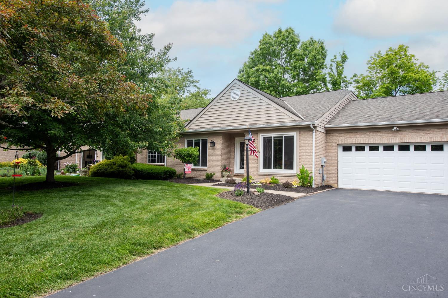 8196 Rivers Edge Circle