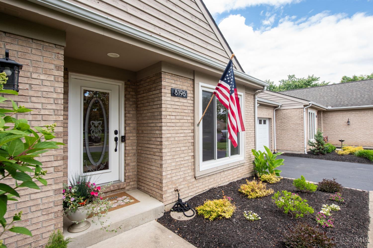 8196 Rivers Edge Circle