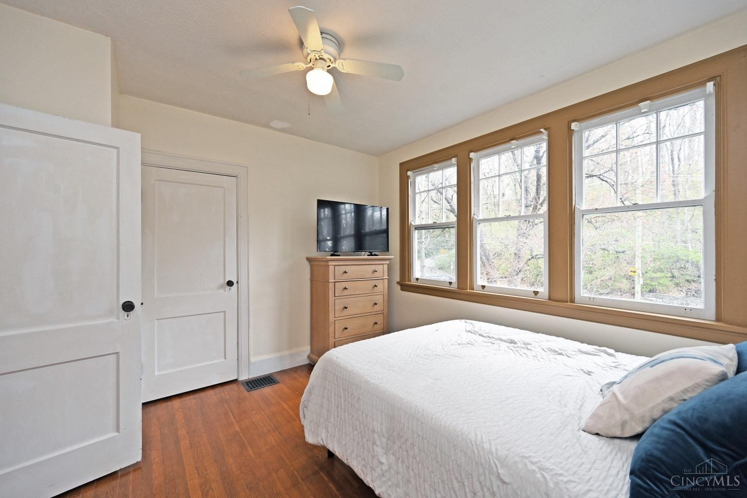 3583 Linwood Avenue, Cincinnati, Ohio image 21
