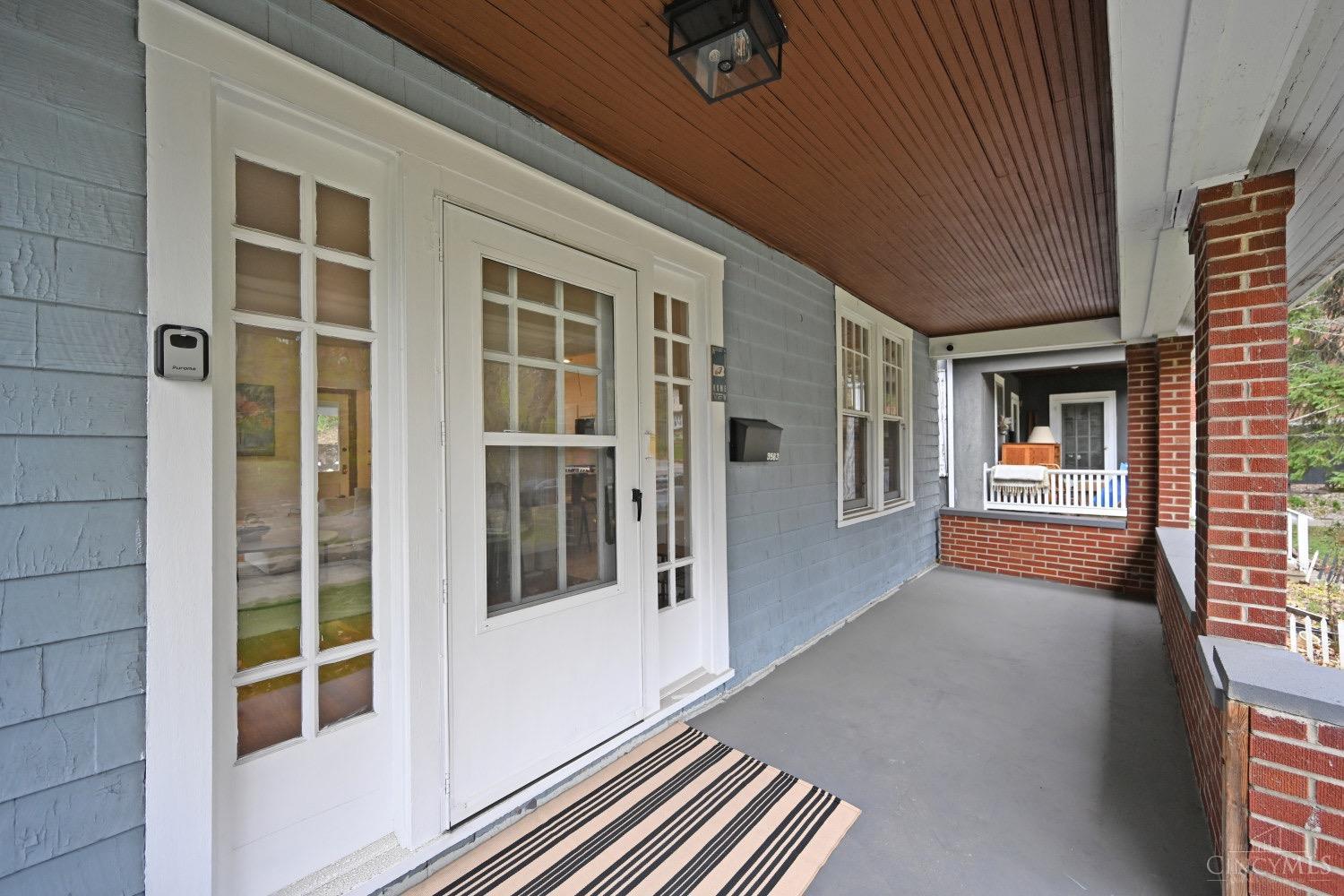 3583 Linwood Avenue, Cincinnati, Ohio image 4