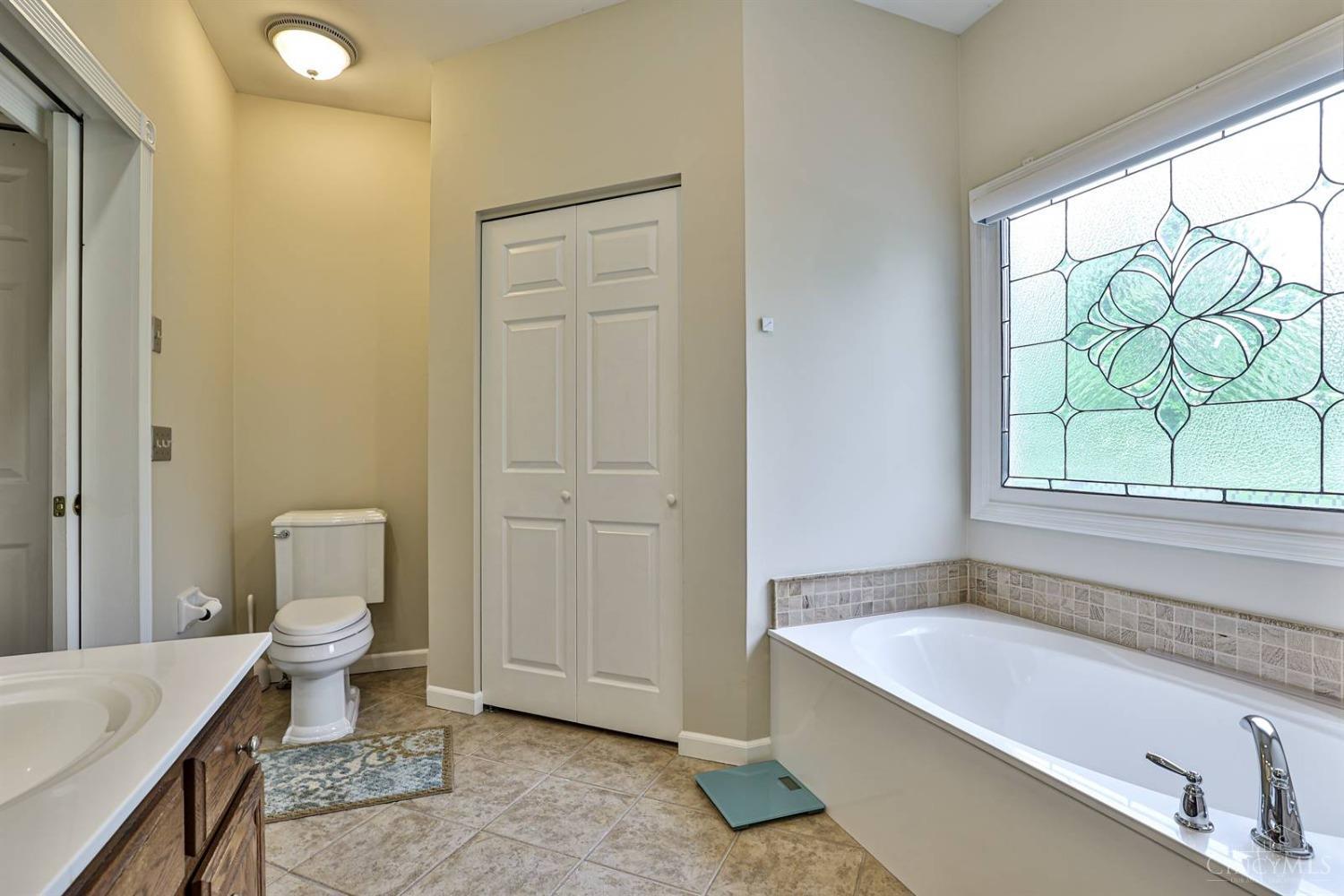 5896 Hazeltine Court, West Chester, Ohio image 29