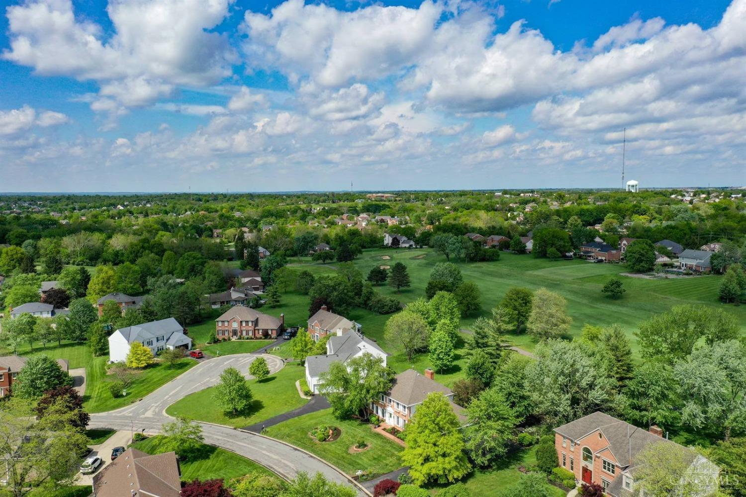 5896 Hazeltine Court, West Chester, Ohio image 3