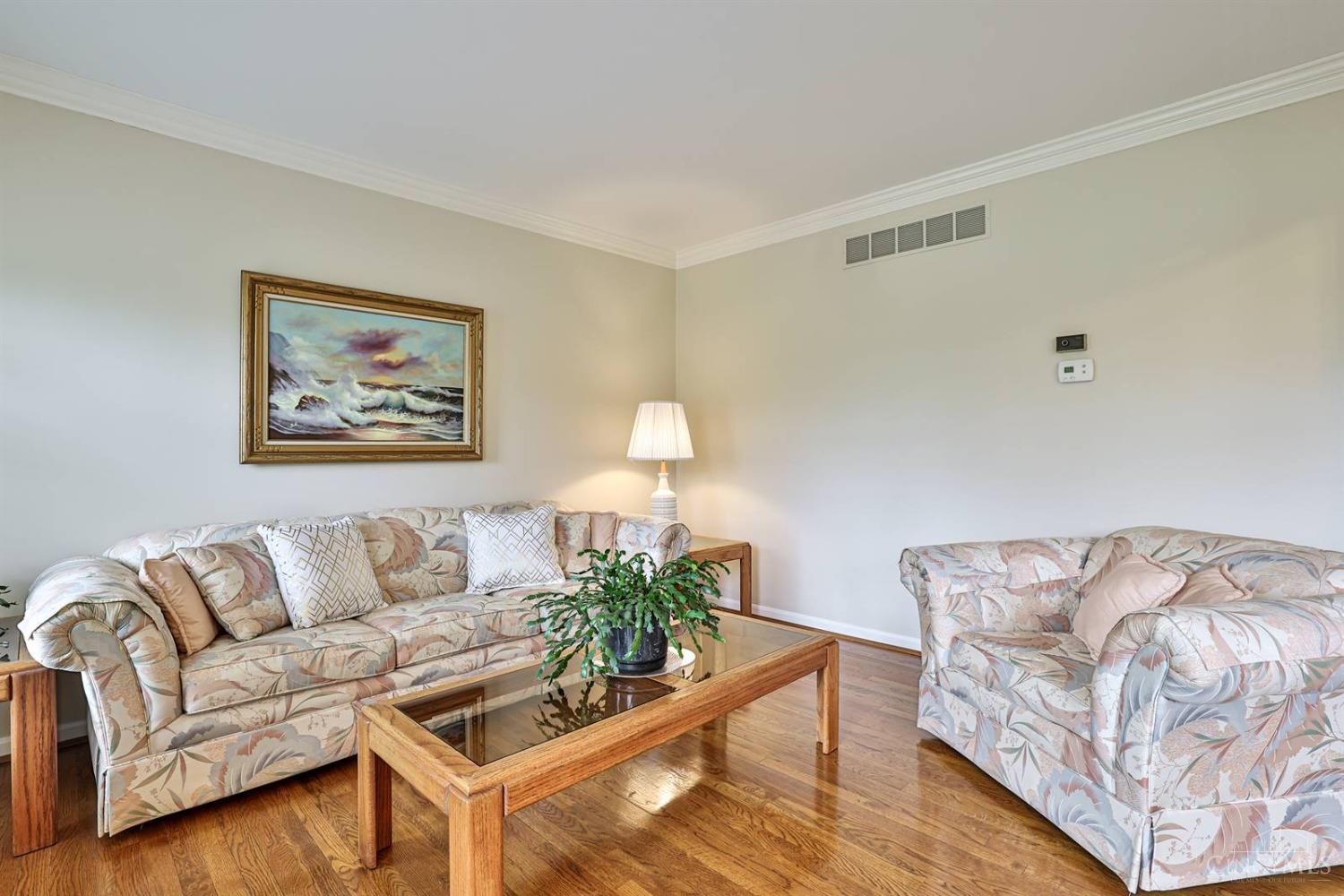 5896 Hazeltine Court, West Chester, Ohio image 8