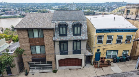 Photo of 953 Hill Street, Cincinnati, OH 45202 (MLS # 1897275)