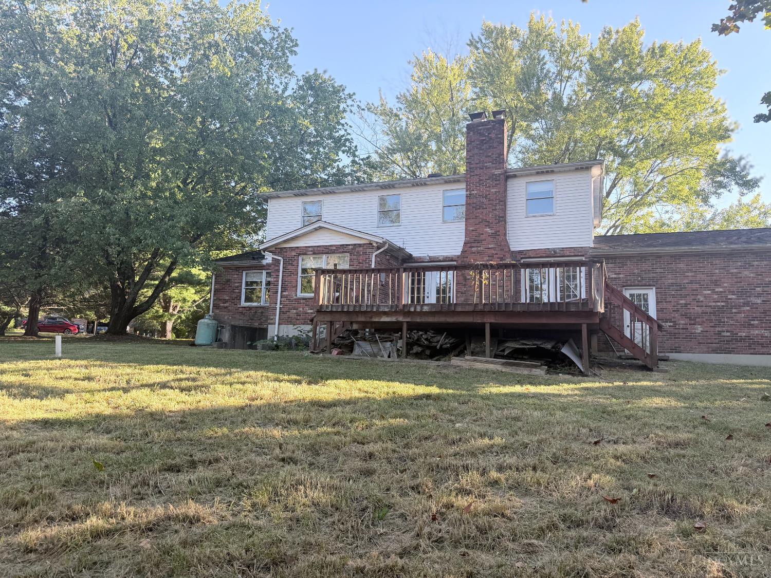 2476 Country Place