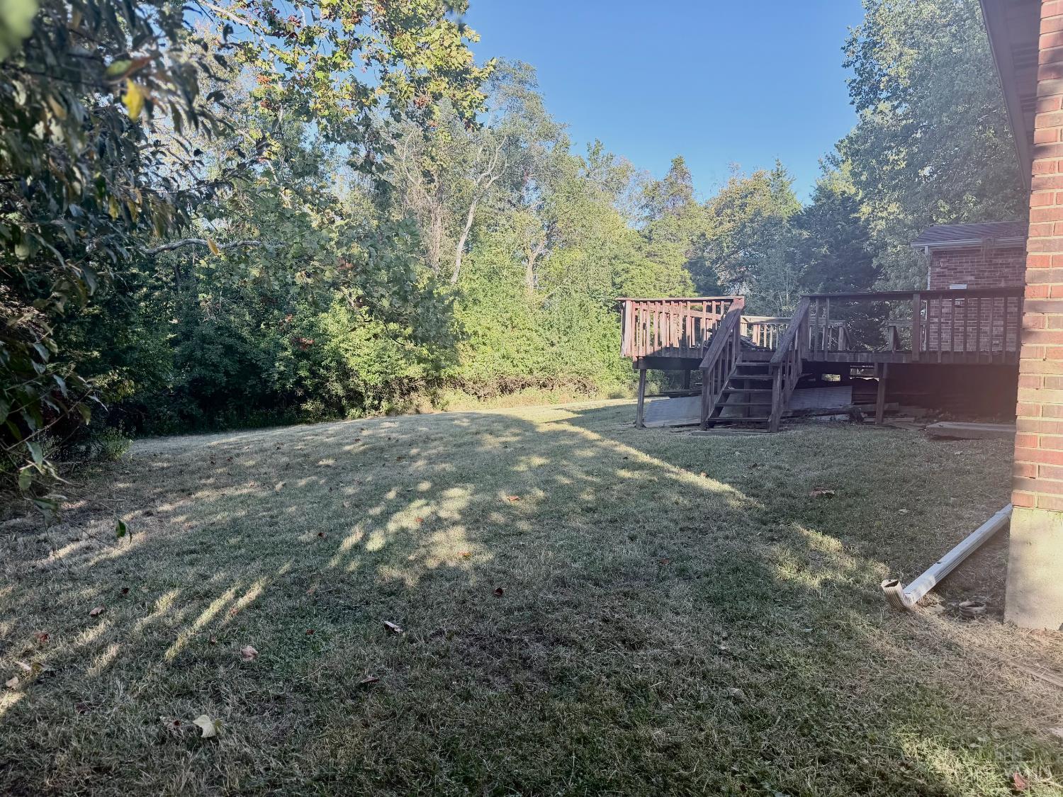 2476 Country Place