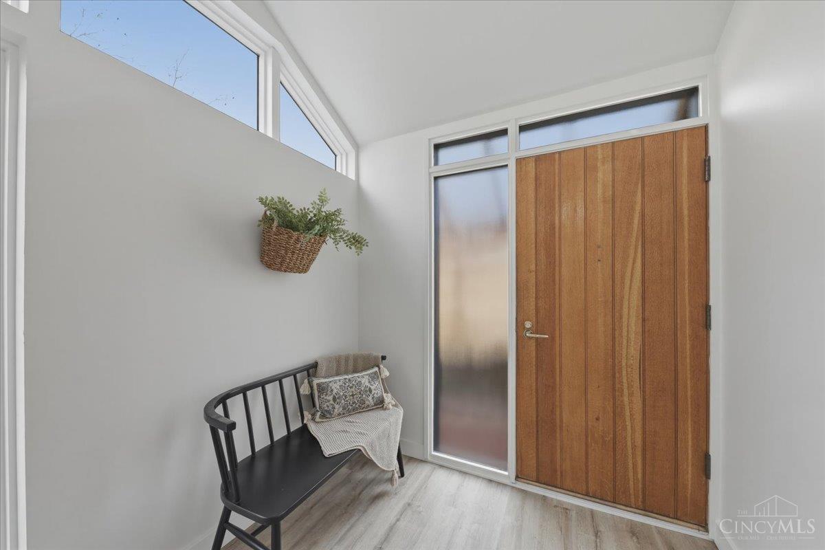 11 Spring Hill Drive