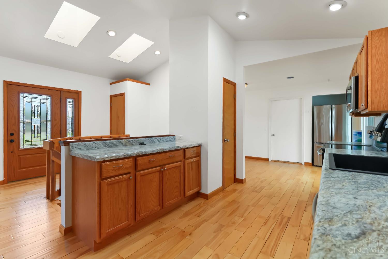 9146 Fidelis Drive, Blue Ash, Ohio image 12