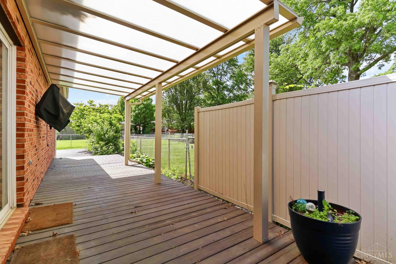 9146 Fidelis Drive, Blue Ash, Ohio image 39