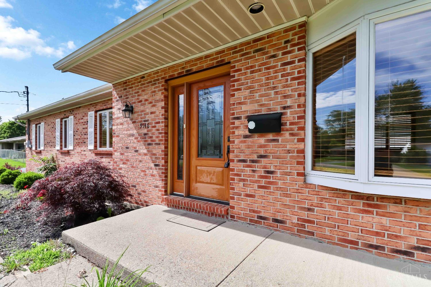 9146 Fidelis Drive, Blue Ash, Ohio image 6