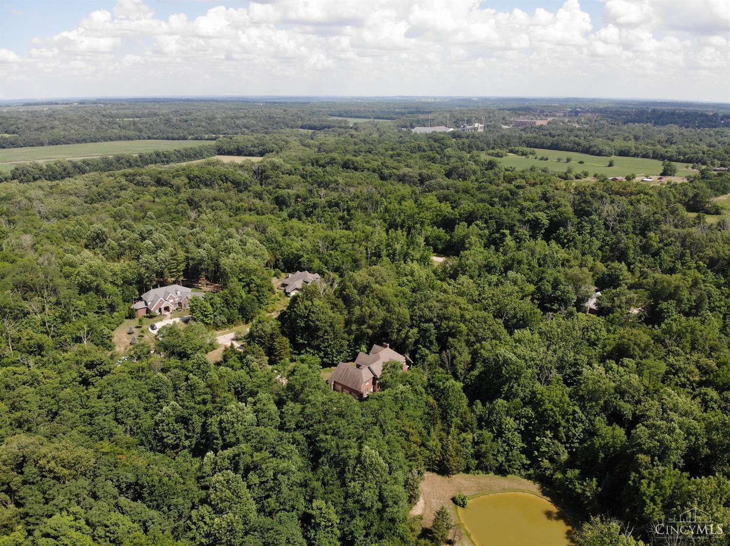 5700 Forest Ridge Drive, Oxford, Ohio image 4