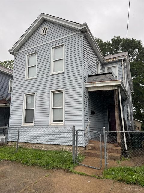 Photo of 306 Washington Street, Hamilton, OH 45011 (MLS # 1881114)