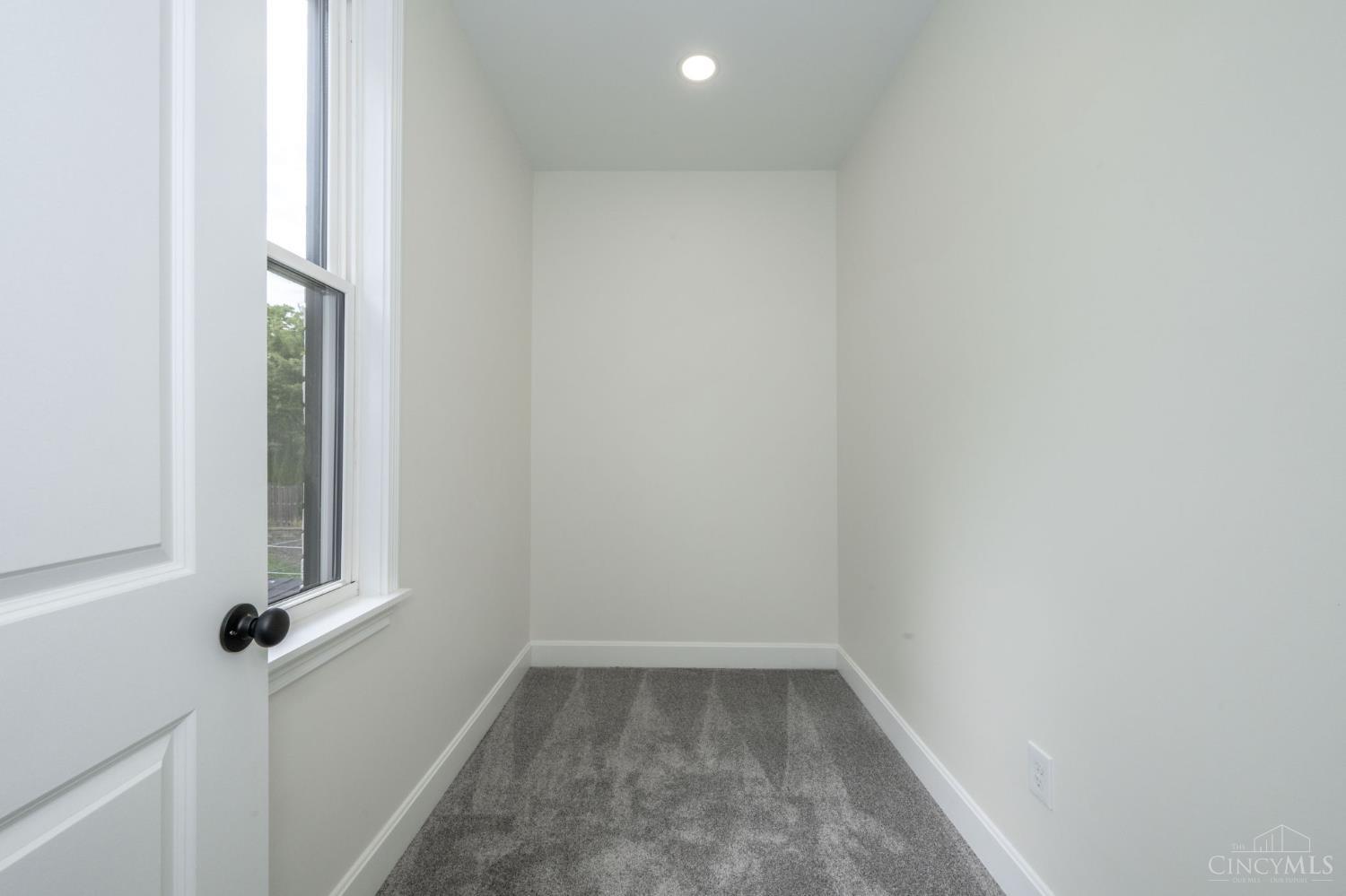 817 Hawthorne Avenue #B, Cincinnati, Ohio image 27