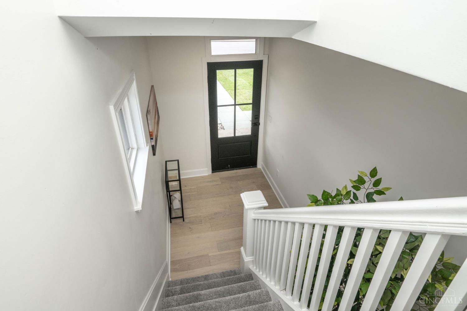 817 Hawthorne Avenue #B, Cincinnati, Ohio image 4