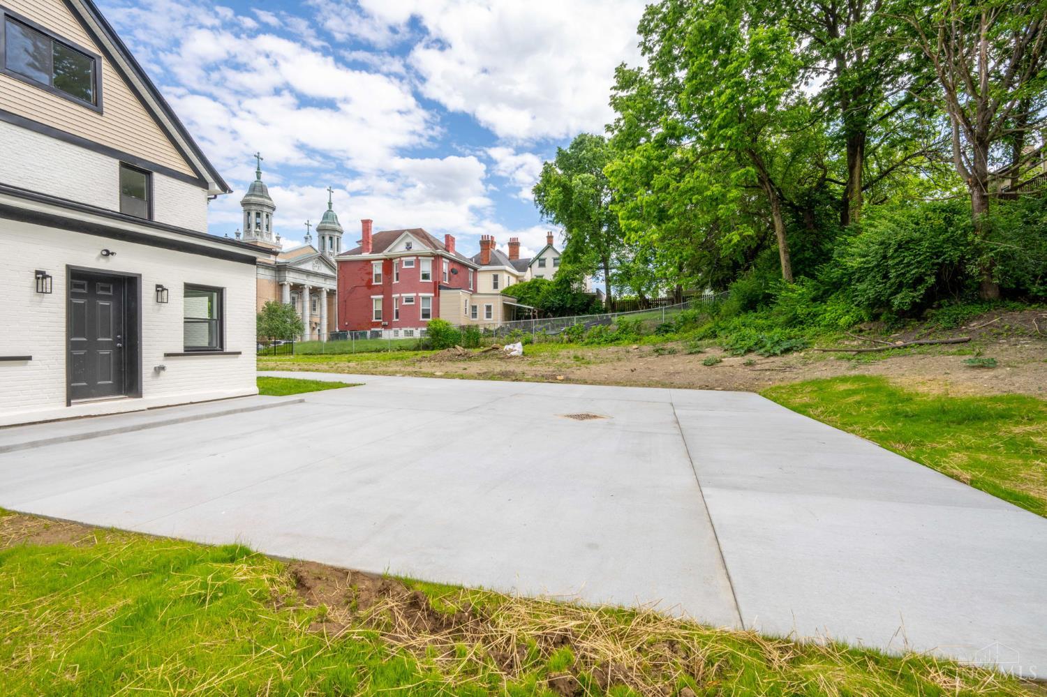 817 Hawthorne Avenue #B, Cincinnati, Ohio image 39