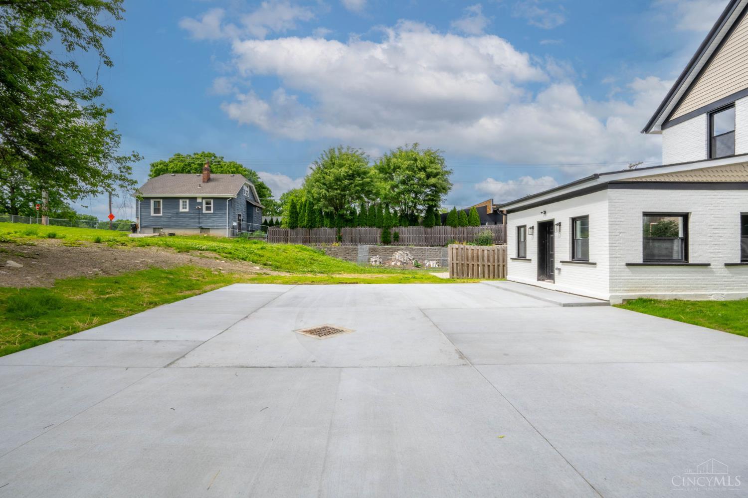 817 Hawthorne Avenue #B, Cincinnati, Ohio image 37