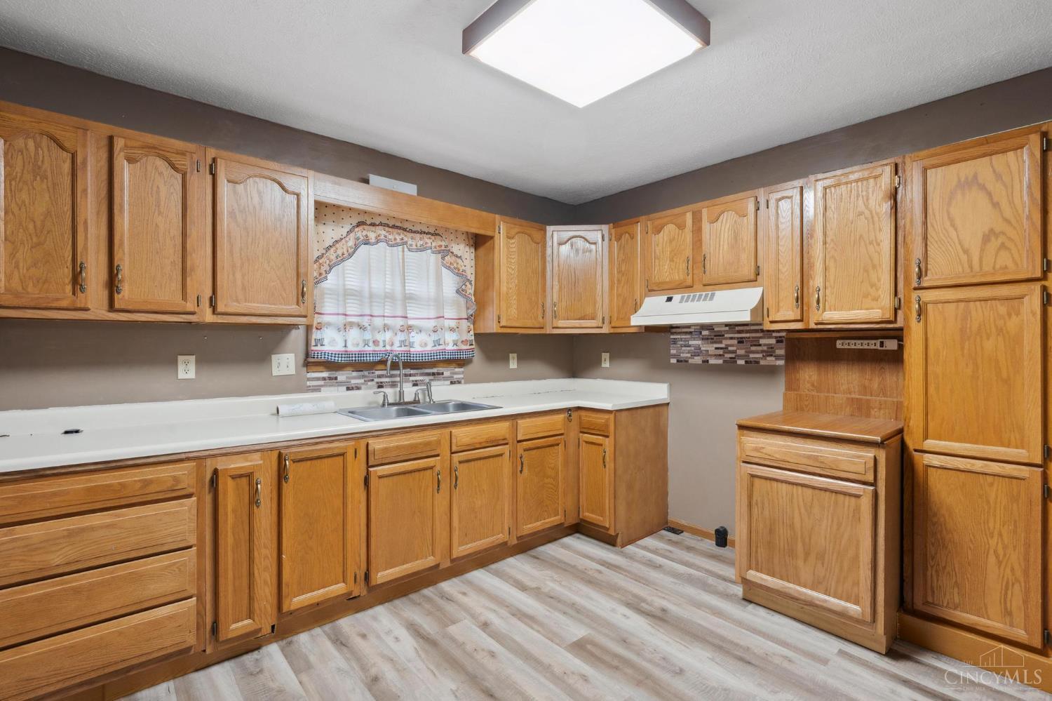 1/2 Springlake Avenue, Hillsboro, Ohio image 9