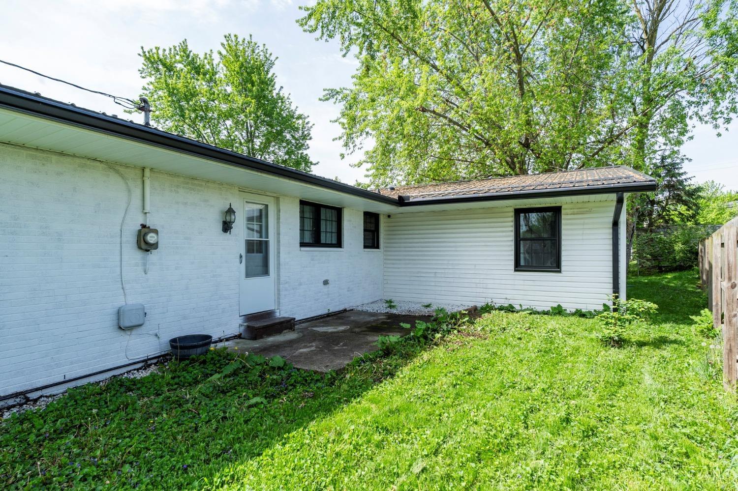 127 S College Street, Sabina, Ohio image 32