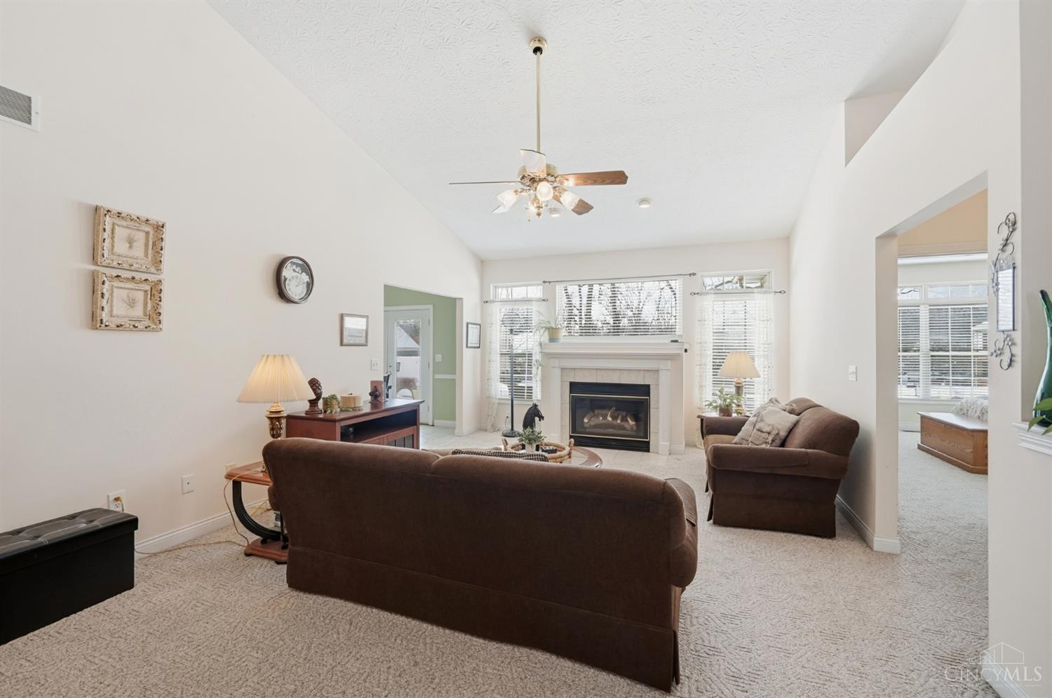 8109 Mulberry Street