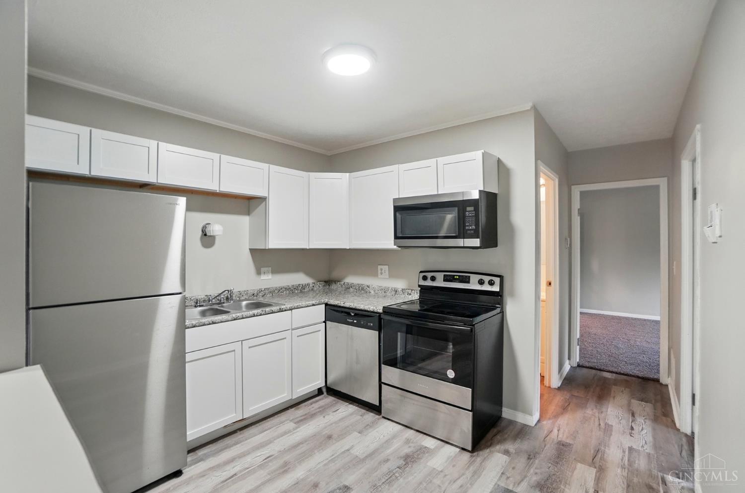 Delhi Twp, Ohio 45238, United States, 2 Bedrooms Bedrooms, ,2 BathroomsBathrooms,Residential,Active,145780