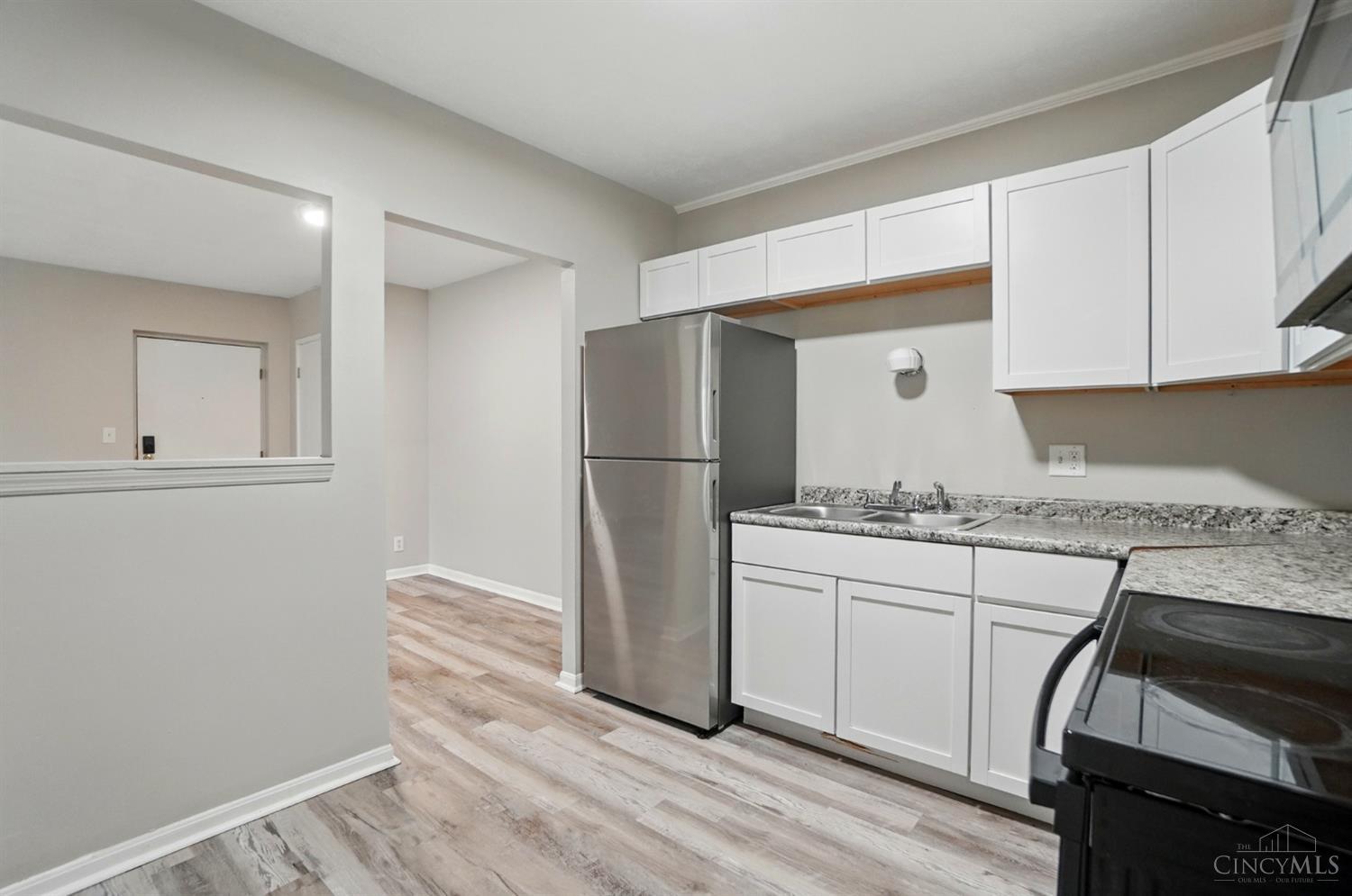 Delhi Twp, Ohio 45238, United States, 2 Bedrooms Bedrooms, ,2 BathroomsBathrooms,Residential,Active,145780