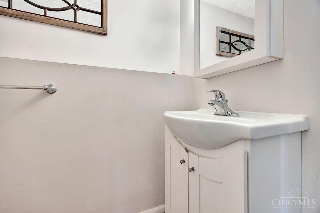 7884 Merryman Way, West Chester, Ohio image 13