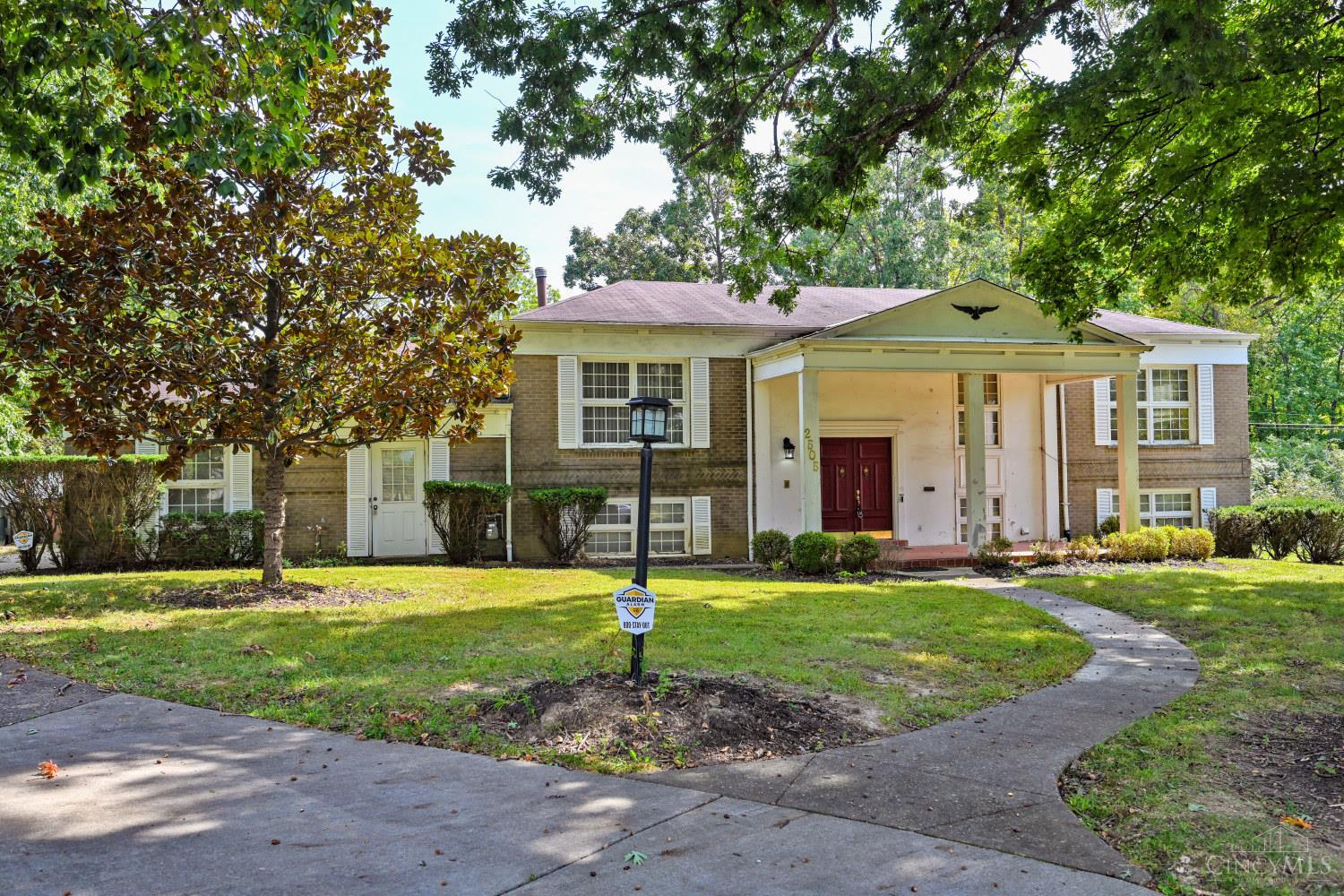 2505 Twigwood Lane