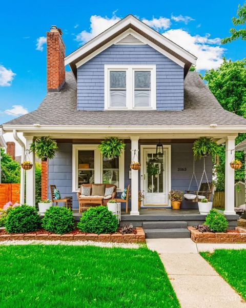 Photo of 3163 Auten Avenue, Cincinnati, OH 45213 (MLS # 1877158)