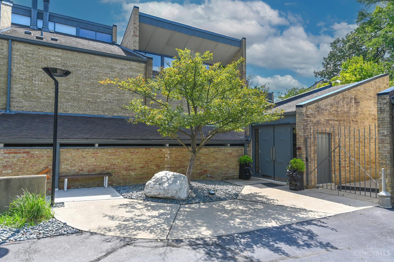 2019 Calvin Cliff Street 10