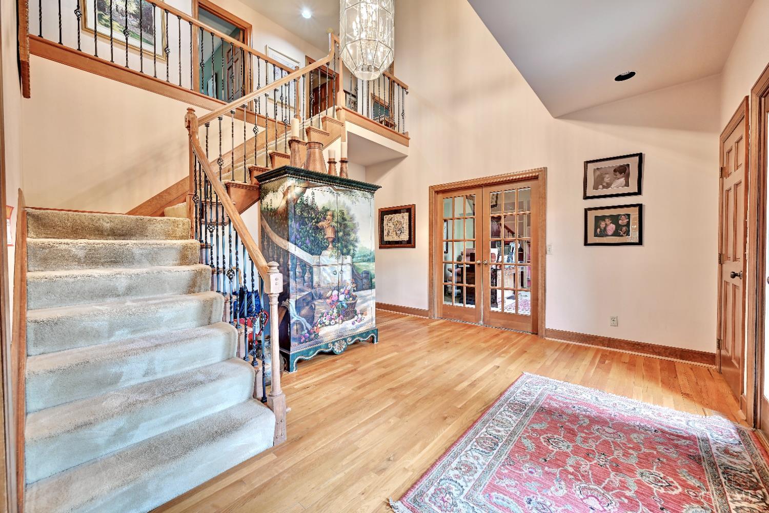 8900 Terwilligers Trail