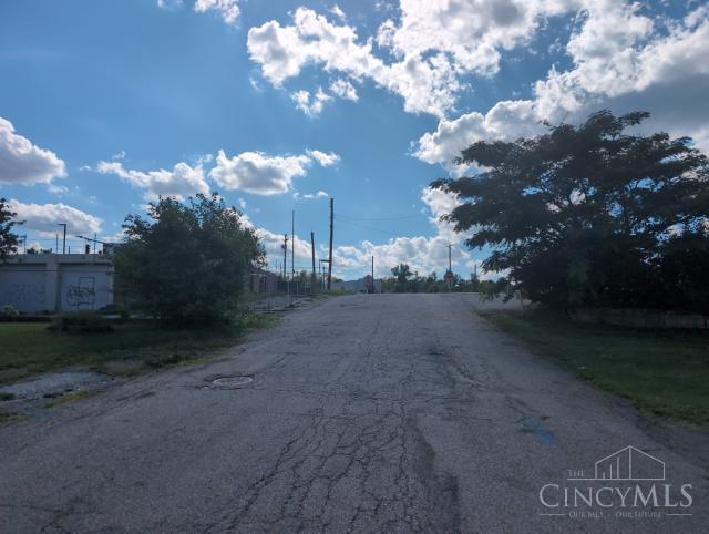 128 Loretta Drive