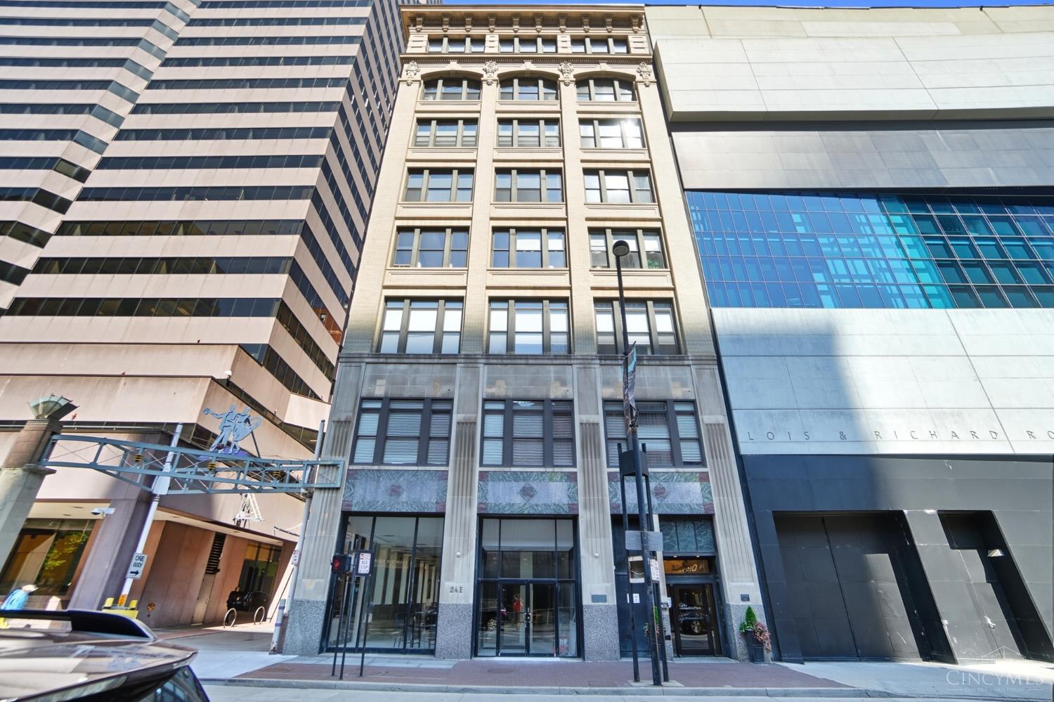 26 E Sixth Street 505