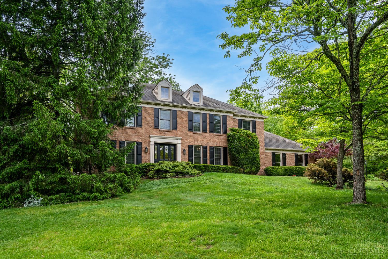 8453 Greenleaf Drive
