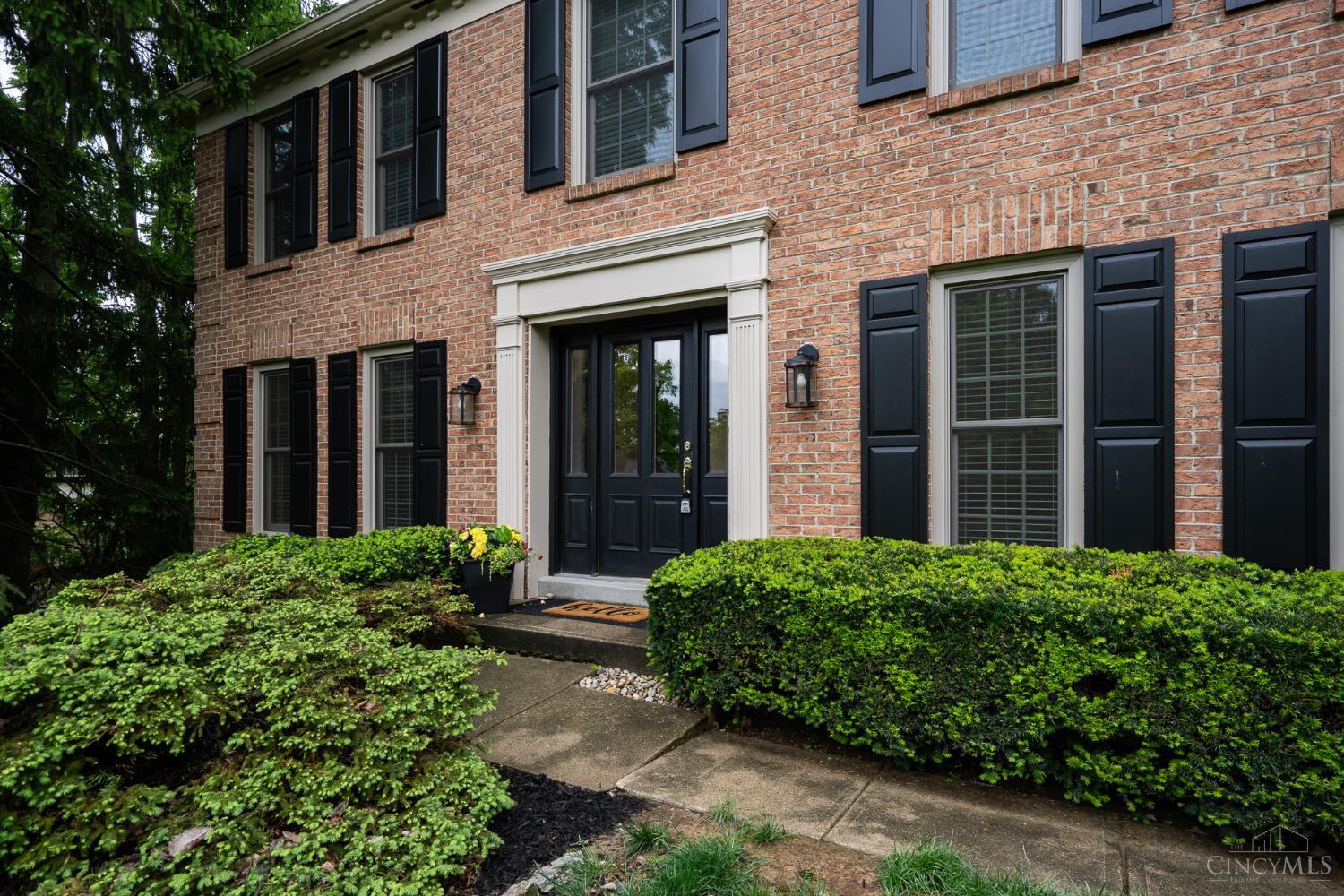 8453 Greenleaf Drive