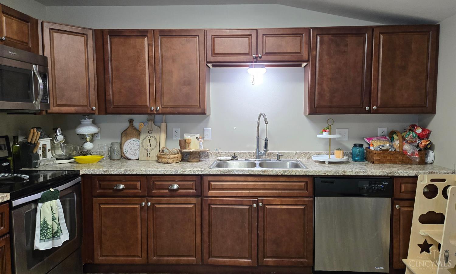219 Orchard Circle, Blanchester, Ohio image 10