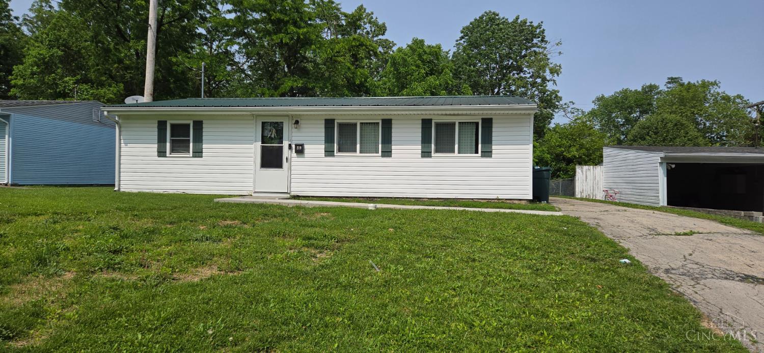 219 Orchard Circle, Blanchester, Ohio image 2