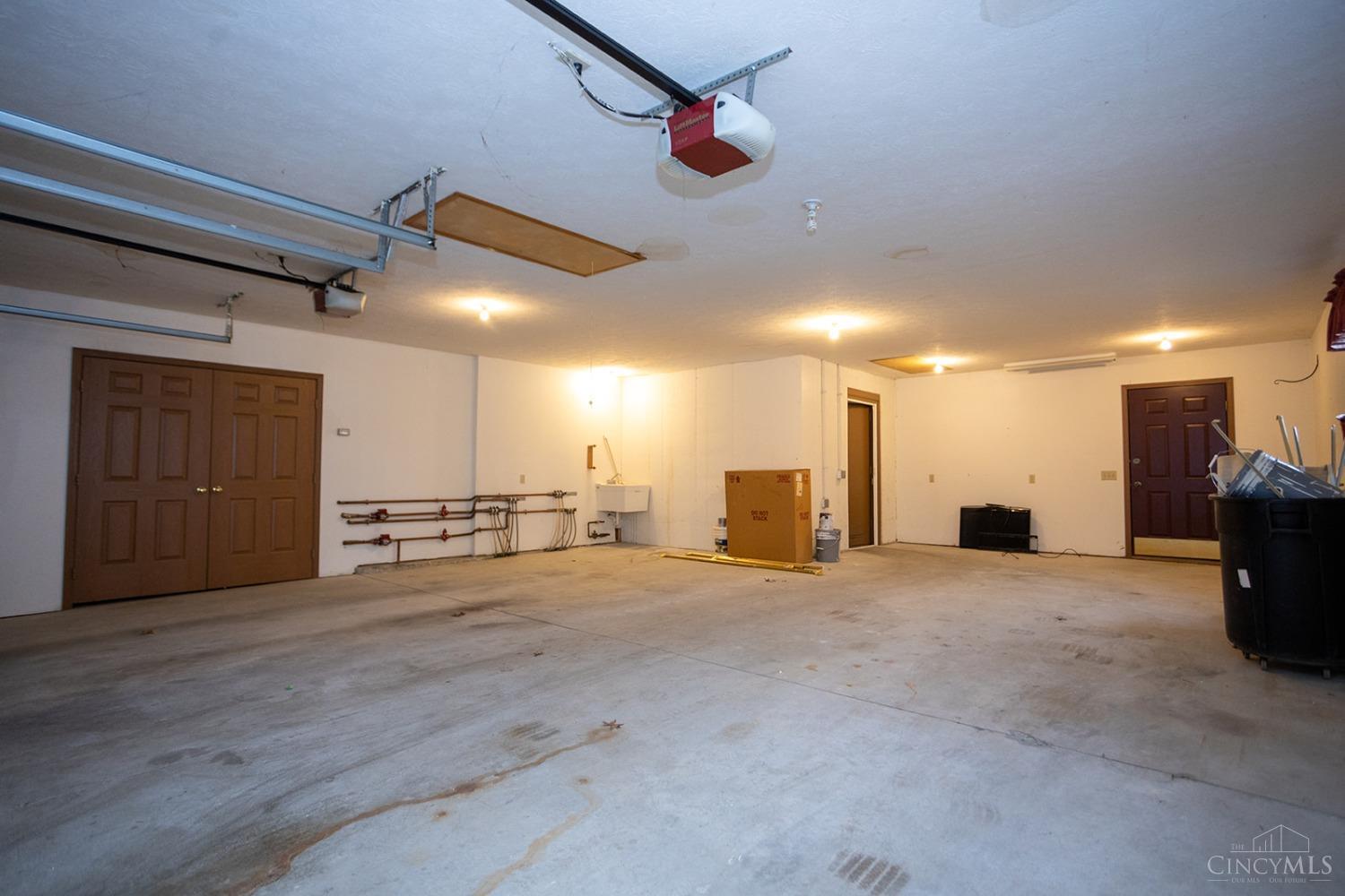 5624 Mt Zion Road, Miami Twp, Ohio image 35