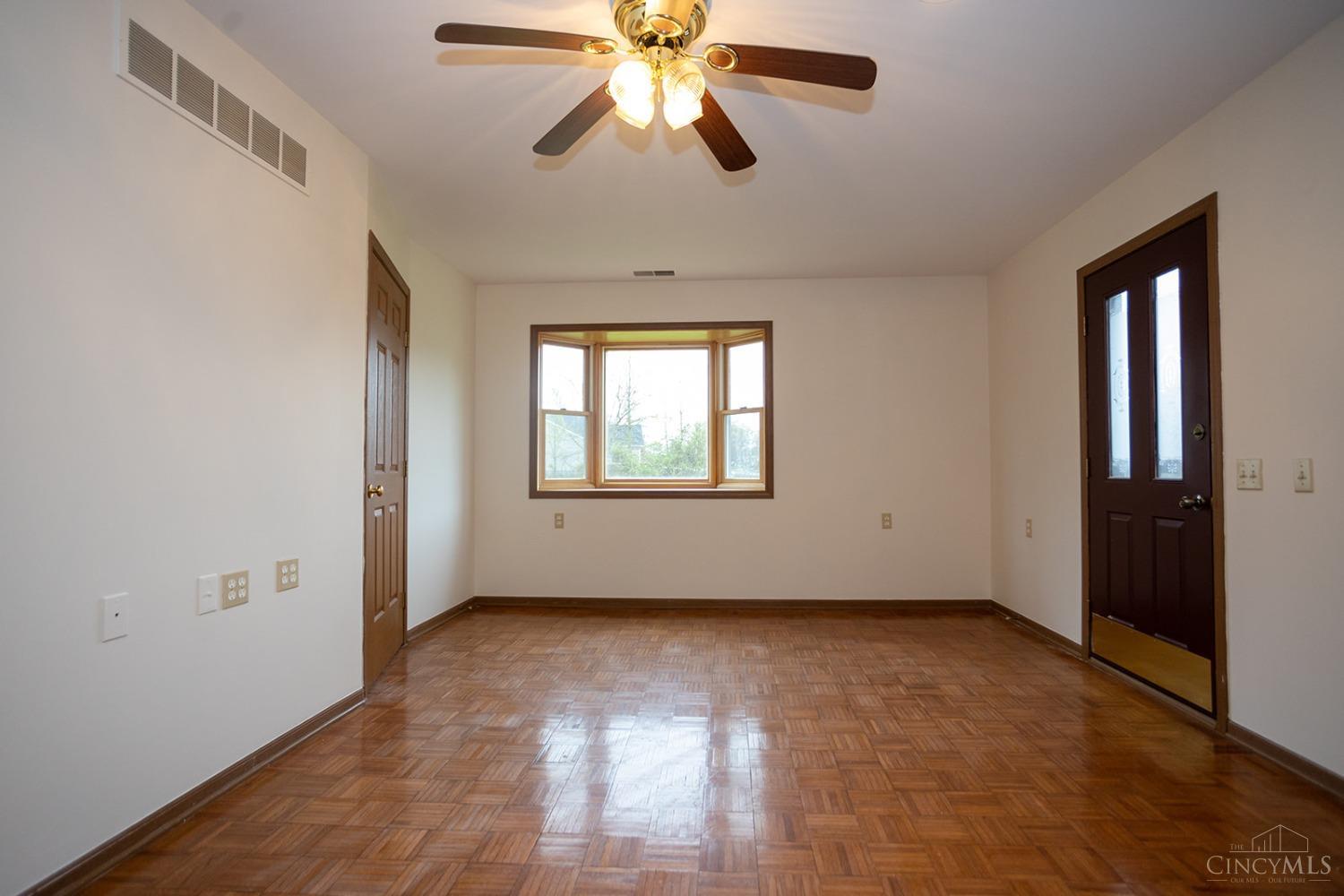 5624 Mt Zion Road, Miami Twp, Ohio image 29