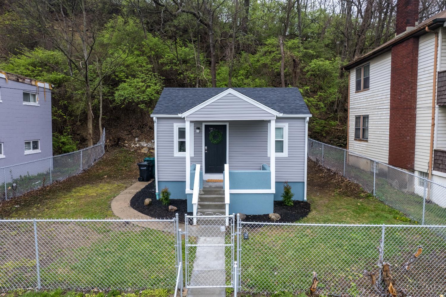 2117 Highland Avenue