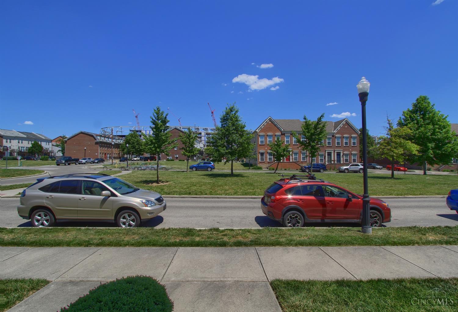 1443 Laurel Park Drive