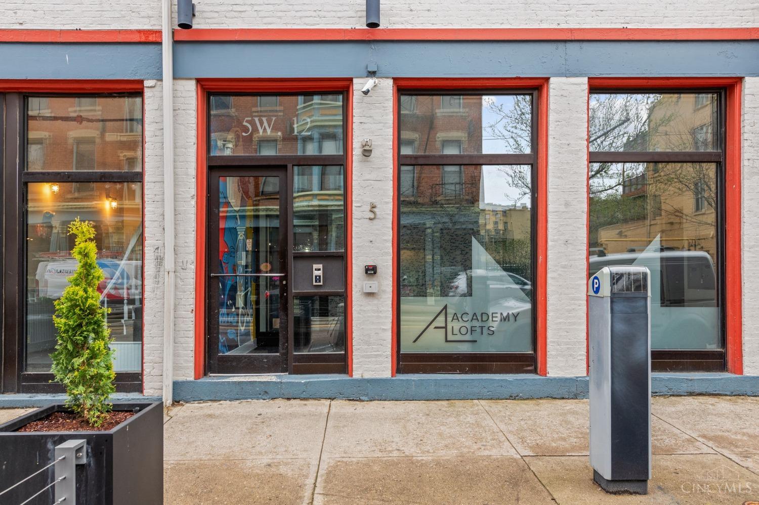 5 W Twelfth Street #3, Cincinnati, Ohio image 4