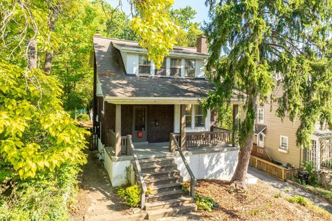 Photo of 3476 Morrison Place, Cincinnati, OH 45220 (MLS # 1855691)