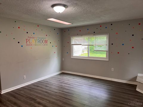 Homes For Sale - 8769 Zodiac Drive<br/> Cincinnati, OH 45231