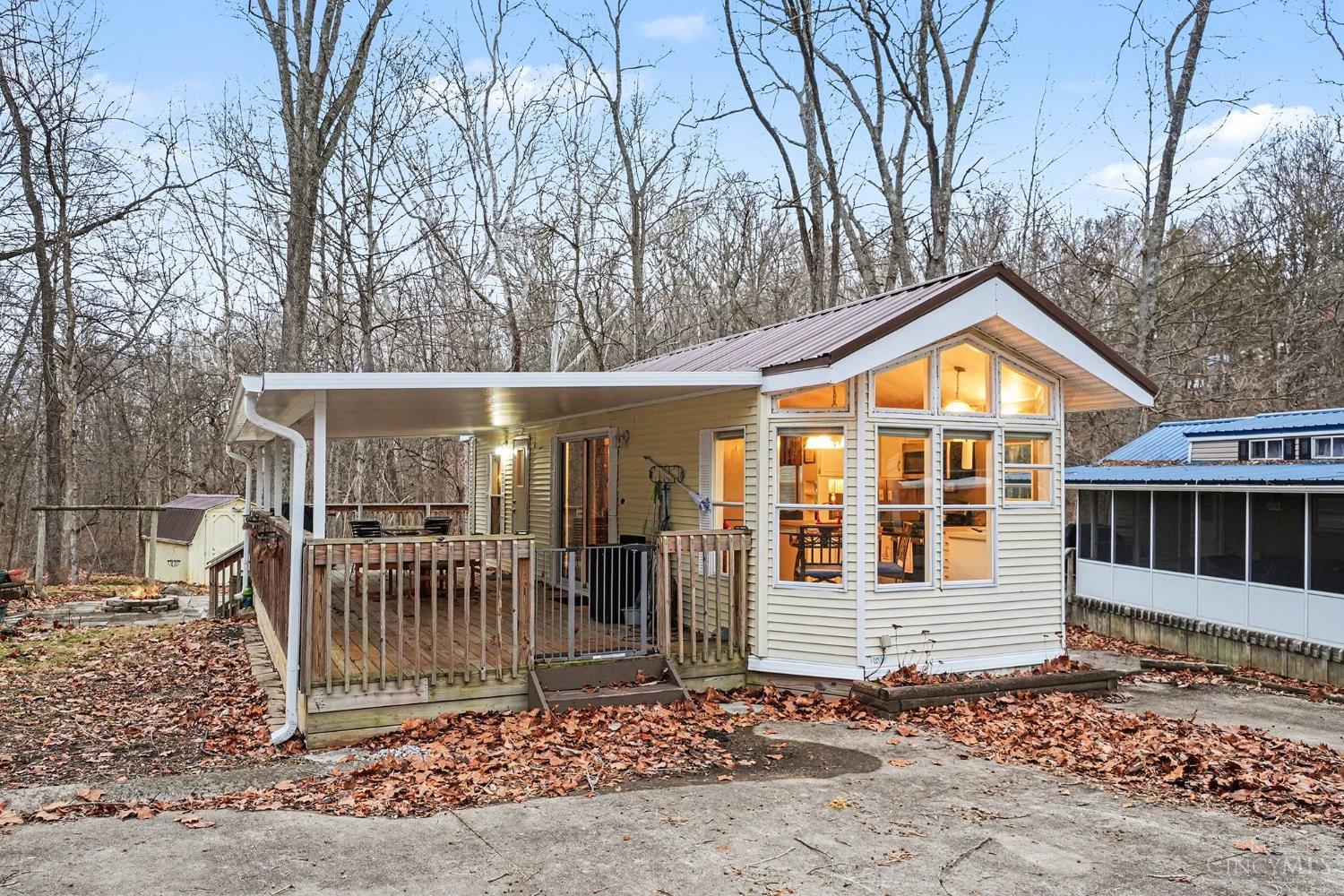 162 W Old State Road 101 162