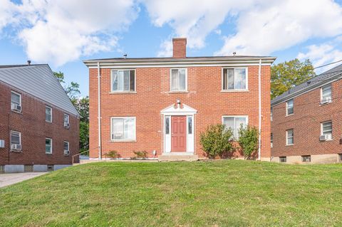 18 Gahl Terrace Cincinnati OH 45215