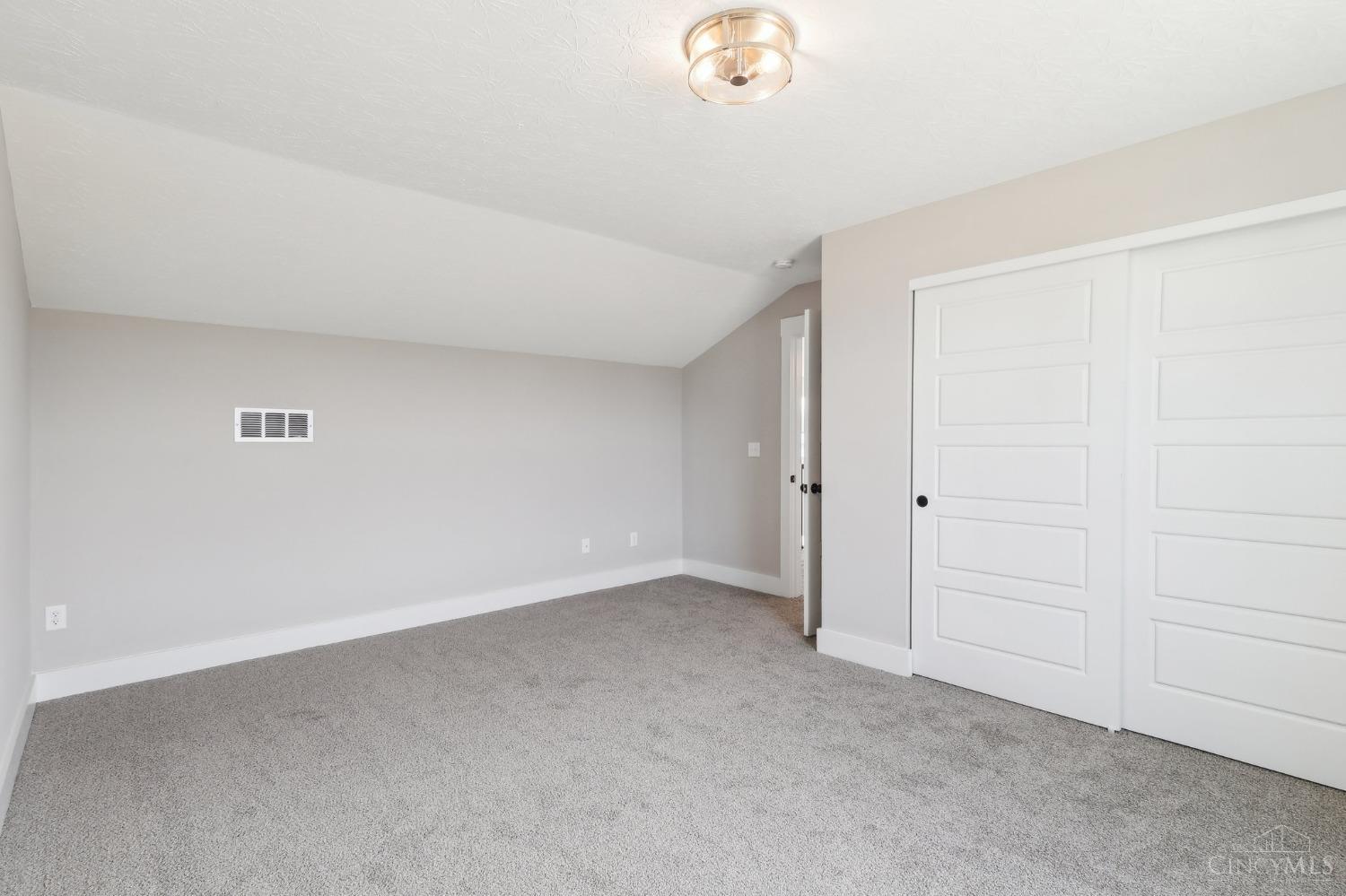 543 Holland Drive, Trenton, Ohio image 39