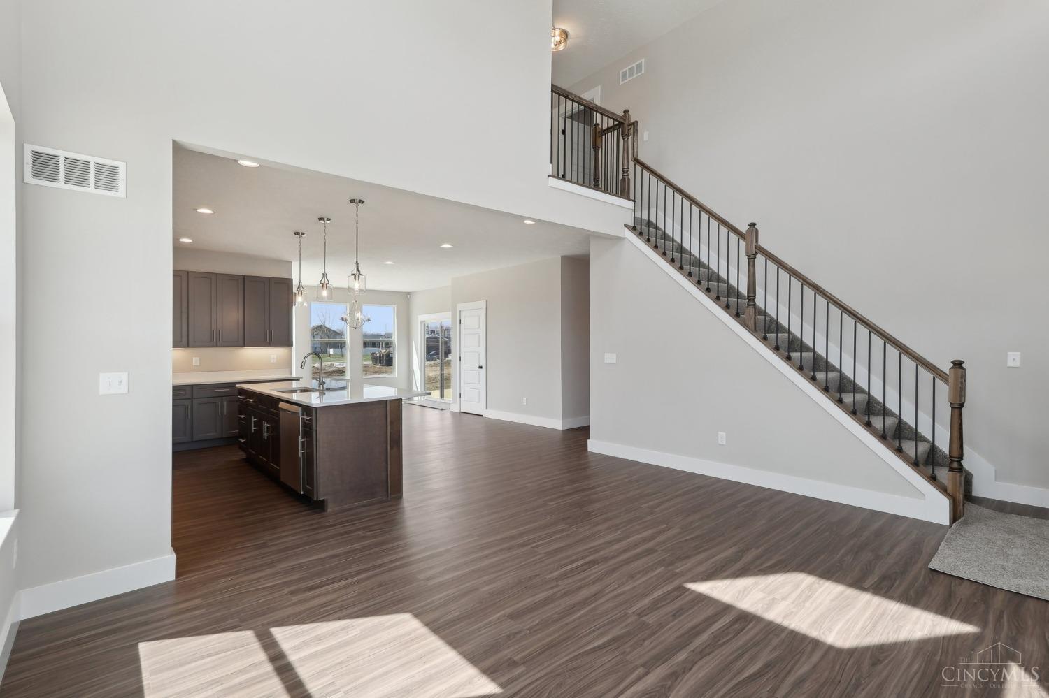 543 Holland Drive, Trenton, Ohio image 17
