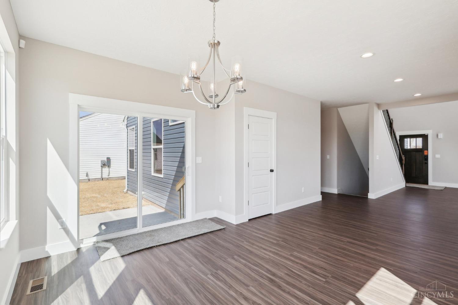 543 Holland Drive, Trenton, Ohio image 30