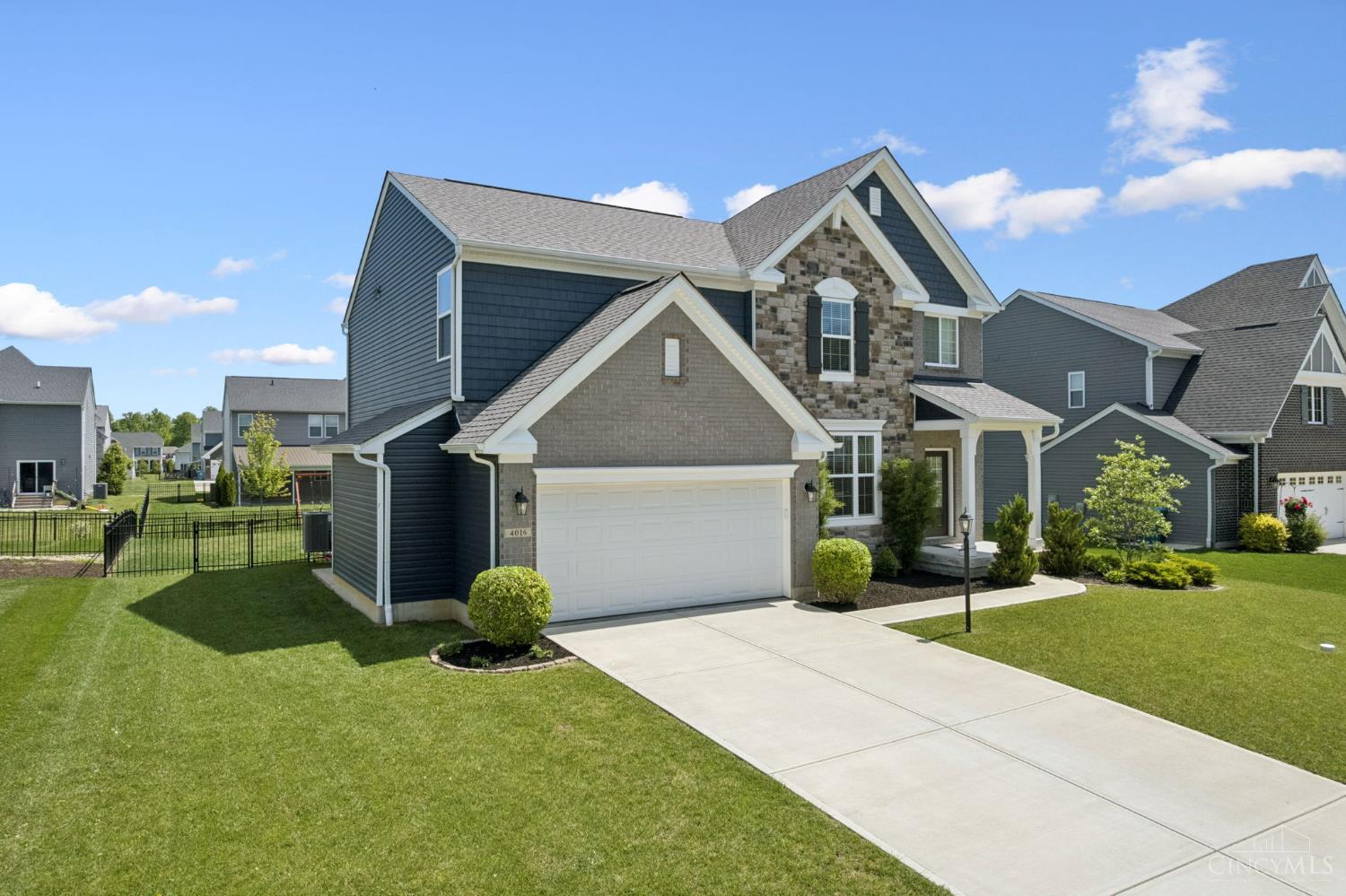 4016 Windsong Court
